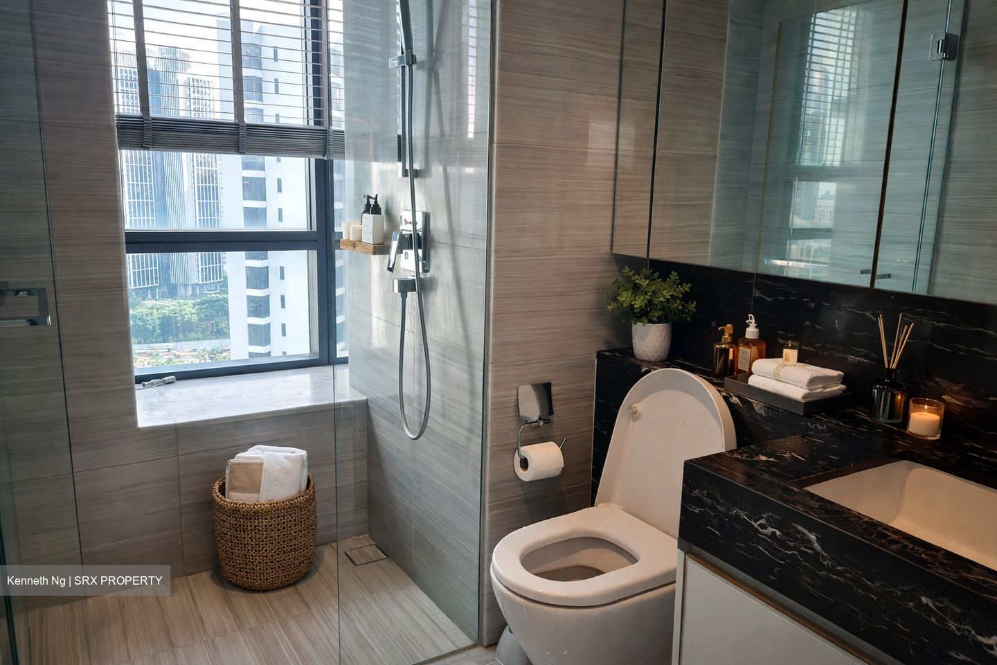 8 Saint Thomas (D9), Condominium #541109761